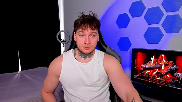 Chris Tyson online show from 03-12-26, 08:09