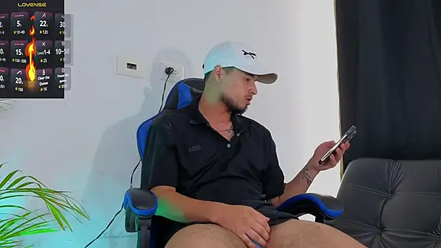 EdwardRoss  online show from 11-13-25, 07:57