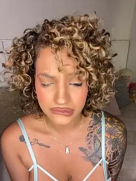 Arianabromw online show from 11-28-25, 06:32