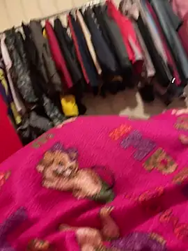 Snapshot of A6229 chatting on 03-07-25, 06:13 A6229 online show from 03-07-25, 06:13