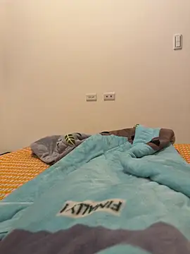 Snapshot of A6229 chatting on 09-24-25, 11:41 A6229 online show from 09-24-25, 11:41