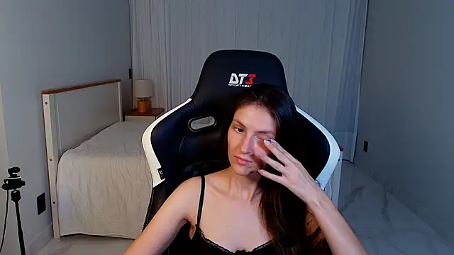 upssnowy online show from 03-08-26, 02:04