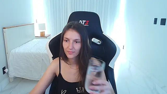 upssnowy online show from 05-07-26, 04:56