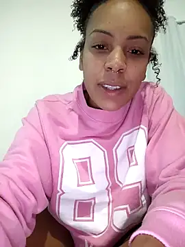 Snapshot of Julia_Pretinha chatting on 01-04-25, 03:07 Julia Pretinha online show from 01-04-25, 03:07