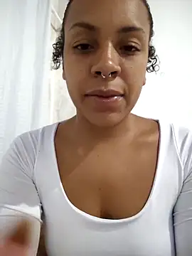 Julia Pretinha online show from 03-22-26, 12:47