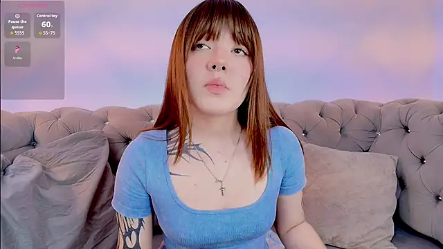 Fluffy Bubble21 online show from 09-10-25, 03:17