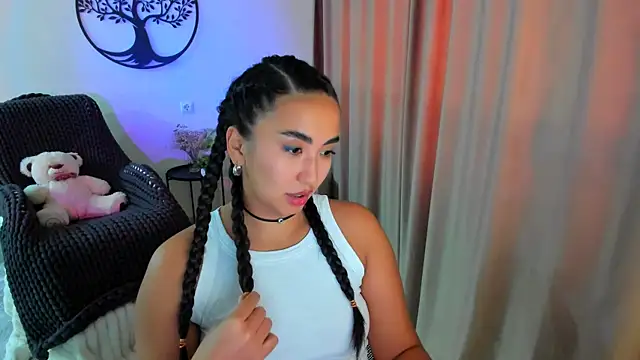 worldofkim online show from 11-09-25, 08:34