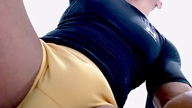 Antonywebb94 online show from 04-17-26, 02:58