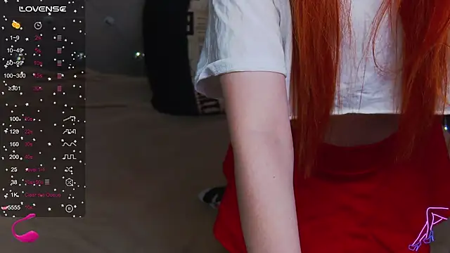 EmilyKents online show from 01-06-25, 04:58