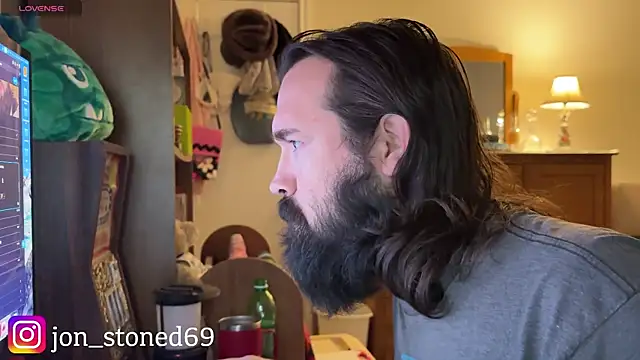 Snapshot of Seraph_De_La_Luna chatting on 01-17-26, 06:40 Seraph De La Luna online show from 01-17-26, 06:40