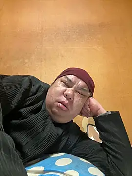 Snapshot of punk0805 chatting on 02-17-26, 12:23 punk0805 online show from 02-17-26, 12:23