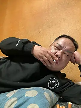 Snapshot of punk0805 chatting on 03-31-26, 03:34 punk0805 online show from 03-31-26, 03:34