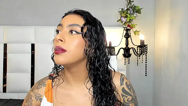 Snapshot of magic_marg chatting on 01-20-25, 09:01 magic marg online show from 01-20-25, 09:01