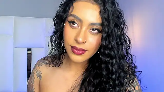 Snapshot of magic_marg chatting on 01-25-25, 12:06 magic marg online show from 01-25-25, 12:06