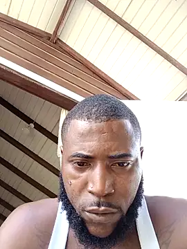 Snapshot of Justinty42 chatting on 11-23-25, 02:50 Justinty42 online show from 11-23-25, 02:50