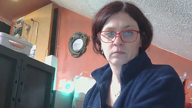 Snapshot of lanax chatting on 01-06-26, 01:37 lanax online show from 01-06-26, 01:37