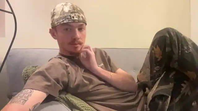 younghungginger online show from 12-02-25, 01:22