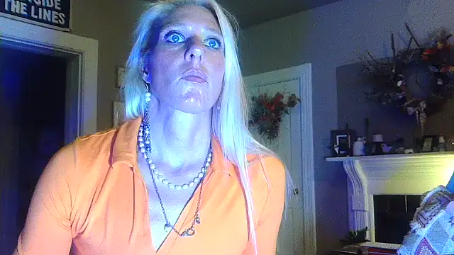 Glamazonx online show from 11-04-25, 02:10