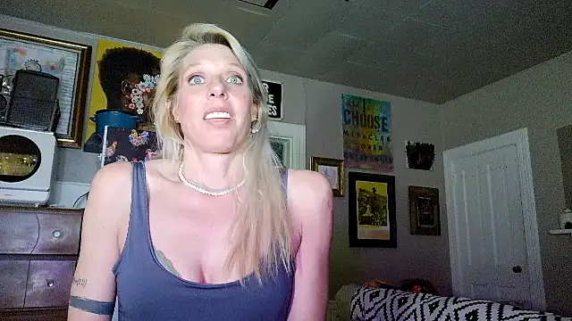 Glamazonx online show from 02-20-26, 07:10