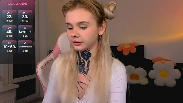 Britney Lynch online show from 03-30-26, 07:04