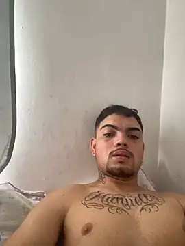 Snapshot of hypefock chatting on 12-18-24, 04:28 hypefock online show from 12-18-24, 04:28