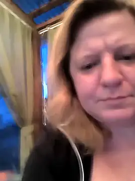 Snapshot of jusichka chatting on 03-11-25, 04:18 jusichka online show from 03-11-25, 04:18