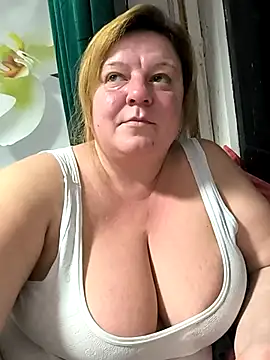 jusichka online show from 10-27-25, 07:40