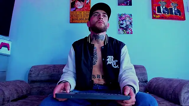 Drako Lamar online show from 11-17-25, 01:50