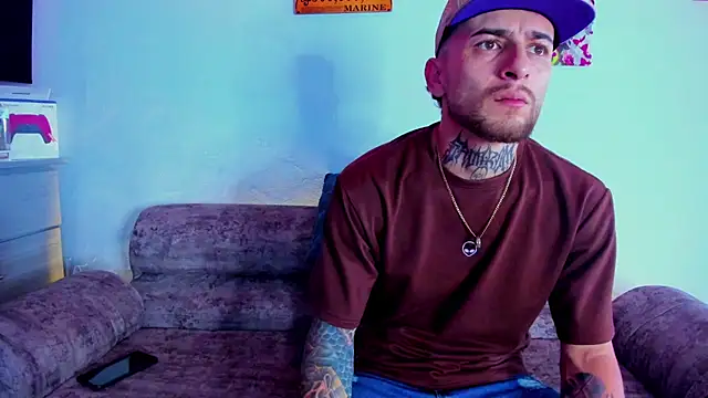 Drako Lamar online show from 11-29-25, 01:58