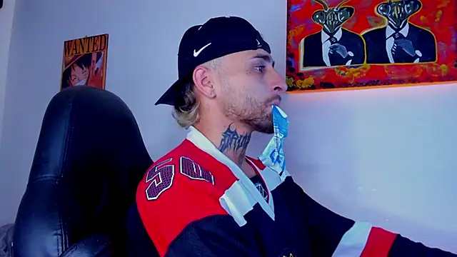 Drako Lamar online show from 05-06-26, 04:19