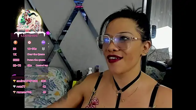 Snapshot of paula_daniela1 chatting on 12-21-24, 12:20 paula daniela1 online show from 12-21-24, 12:20