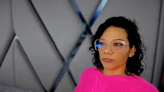 Snapshot of paula_daniela1 chatting on 02-27-25, 09:14 paula daniela1 online show from 02-27-25, 09:14