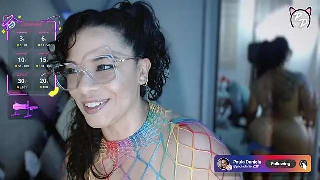 Snapshot of paula_daniela1 chatting on 09-11-25, 01:44 paula daniela1 online show from 09-11-25, 01:44