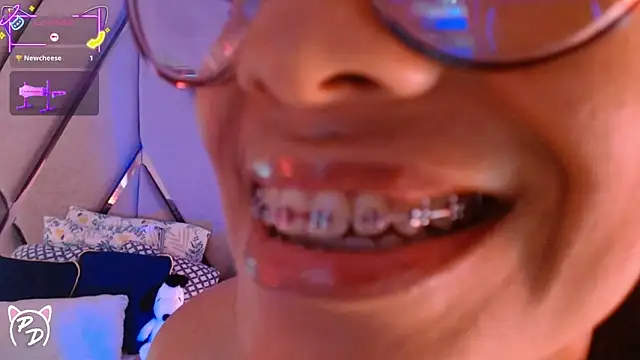 paula daniela1 online show from 06-15-26, 09:50