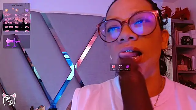 paula daniela1 online show from 07-12-26, 09:17