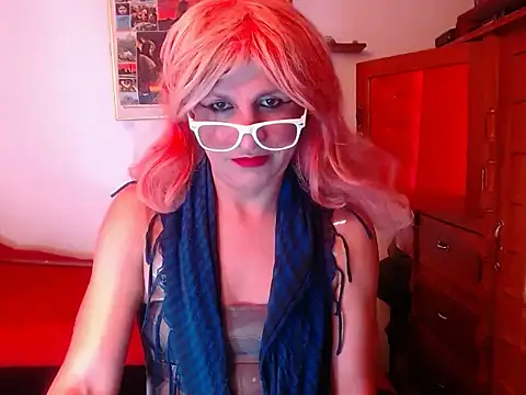 LorenJade online show from 10-14-25, 07:42