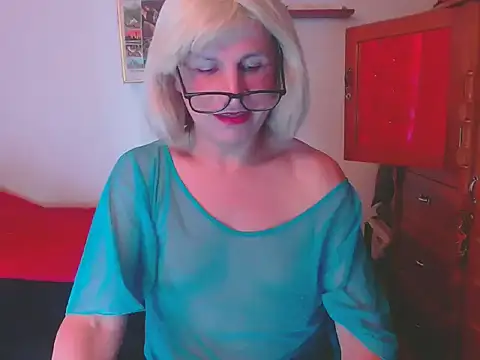 LorenJade online show from 12-05-25, 07:50