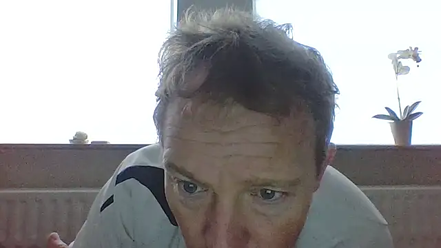 bertolini online show from 03-10-26, 08:08