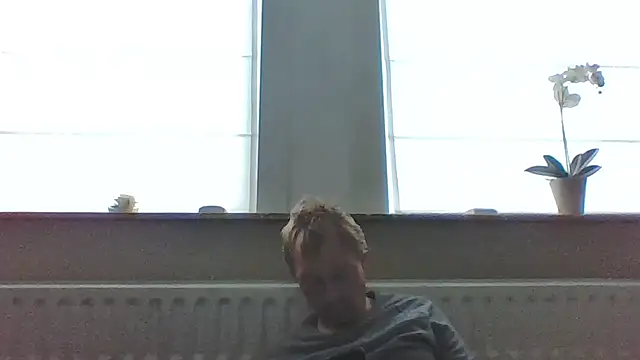 bertolini online show from 04-13-26, 01:27