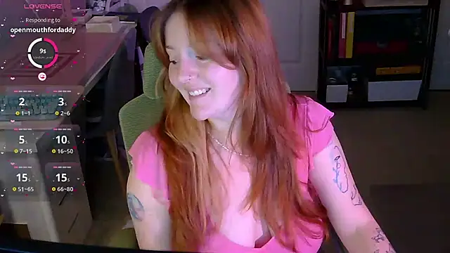 Snapshot of pinkmatter666 chatting on 12-30-24, 11:28 pinkmatter666 online show from 12-30-24, 11:28