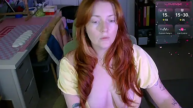 Snapshot of pinkmatter666 chatting on 01-11-25, 10:29 pinkmatter666 online show from 01-11-25, 10:29