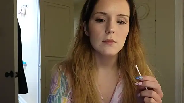 sexylilly69 online show from 06-14-26, 12:52