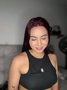 Zarah Blare online show from 01-15-25, 11:19