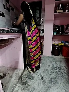 Snapshot of indian-adhaya chatting on 07-06-26, 03:03 indian-adhaya online show from 07-06-26, 03:03