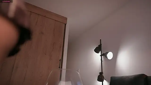 GigiLee  online show from 11-22-25, 11:26