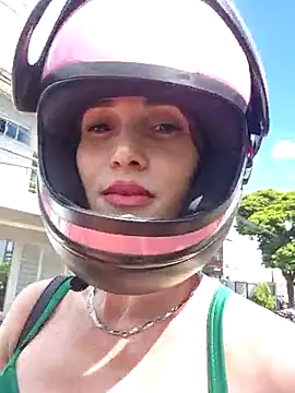 Irresistible24 online show from 12-18-25, 05:52