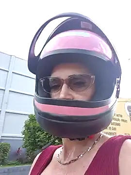 Irresistible24 online show from 01-16-26, 07:07