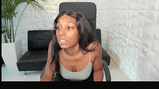 Snapshot of smileybabe chatting on 01-03-25, 10:31 smileybabe online show from 01-03-25, 10:31