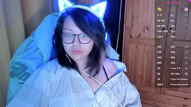 maydaykimmy online show from 06-15-26, 08:33
