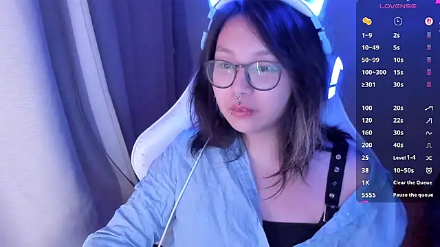 maydaykimmy online show from 06-18-26, 08:24
